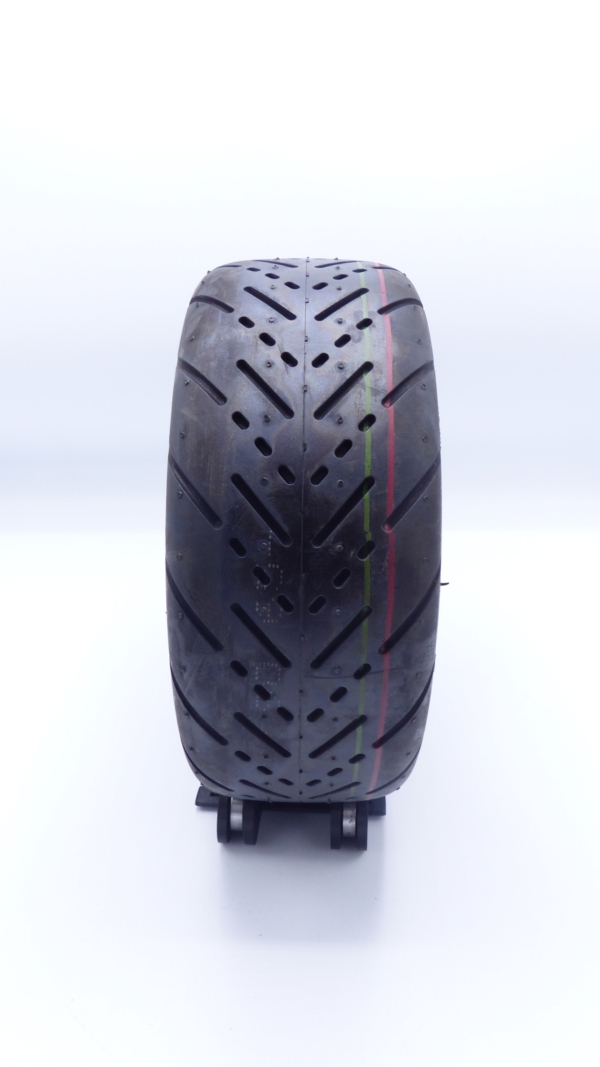 Pneu Tubeless 90/65-6,5 – Image 2